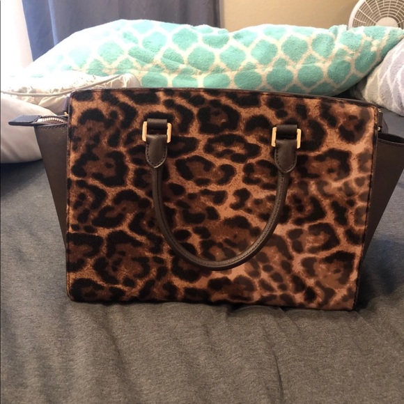 Michael Kors Purse - Picture 2 of 5